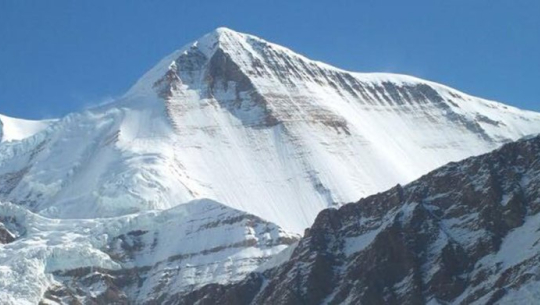 शरद ऋतुमा सगरमाथा आरोहण गर्न १० जनाले लिए अनुमति