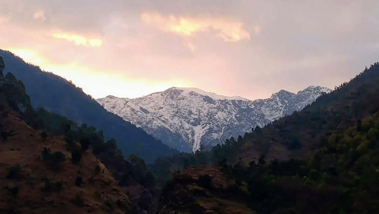 बाजुरामा वर्षासँगै उच्च हिमाली भेगमा हिमपात