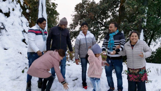 सुदूरपश्चिमका तीन नाकाबाट १० दिनमा साढे ११ हजार पर्यटक भित्रिए
