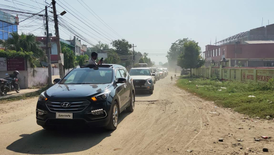 हुन्डाईको धनगढी– अत्तरिया रोड शो