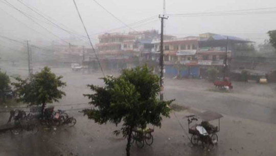 आज तराईका केही स्थानमा हुरीबतासको चेतावनी 