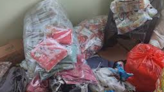 Good worth more than three lakhs seized from Kanchanpur for tax evasion