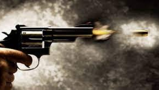 बुवाद्वारा गोली हानी छोराको हत्या