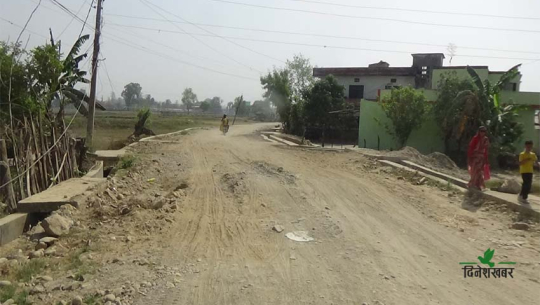 धनगढीको जाई–जाली सडक निर्माणको काम एक वर्षदेखि अलपत्र 