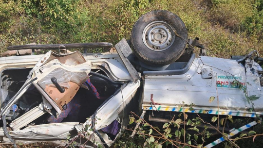 अछाममा जिप दुर्घटनाः एक बालकको मृत्यु, १४ घाइते