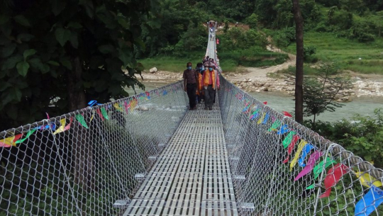 दार्चुलामा ज्याला नपाएपछि दुहुँको झोलुंगे पुलमा बार–बन्देज