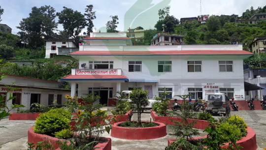 सुदूरपश्चिमका जिल्ला अस्पतालहरु पनि चिकित्सक विहिन हुने