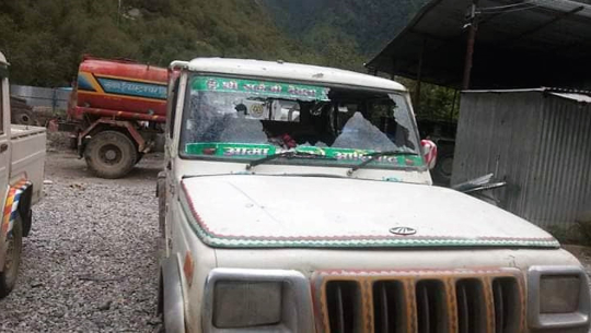 बझाङको  कालङ्गा गाड जलविद्युत आयोजनामा स्थानीद्धारा तोडफोड, १५ करोडको क्षती