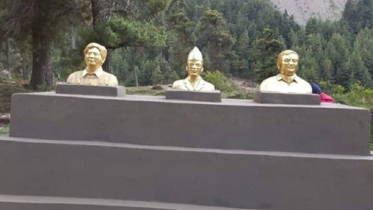 दार्चुलाको कालापानीमुनि ३ नेताका सालिकः जो ‘भारतीय विस्तारवाद’विरुद्ध उभिए