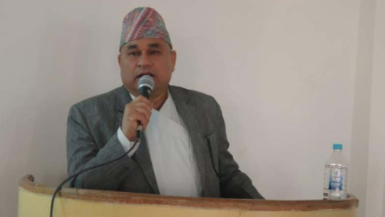 Chief Minister Shah warns of legal action against contractors delaying development projects