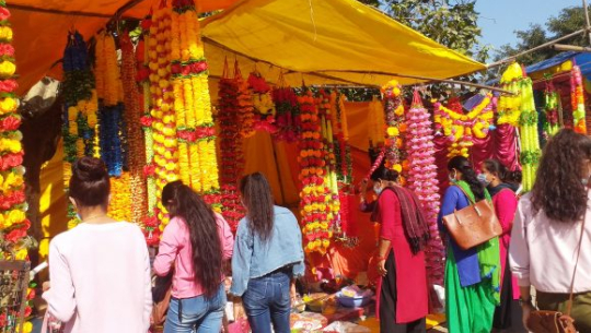 डोटीमा तिहारको चहलपहल सुरुः व्यवसायिक कारोबारमा वृद्धि