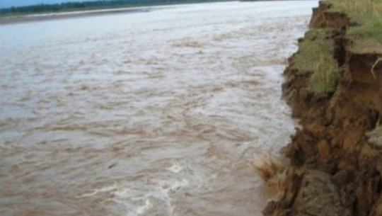 कञ्चनपुरमा नदी तटीय क्षेत्रका नागरिकलाई सुरक्षित रहन आग्रह 