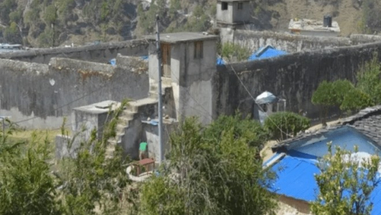 बाजुरामा कैदीहरुलाई हार्पिक, फिनेल तथा साबुन उत्पादन सम्बन्धी  तालिम