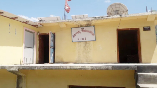 बझाङको केदारस्युँमा टेलिफोनमै १४ लाख खर्च, ६८ लाखका गाडी खरिद