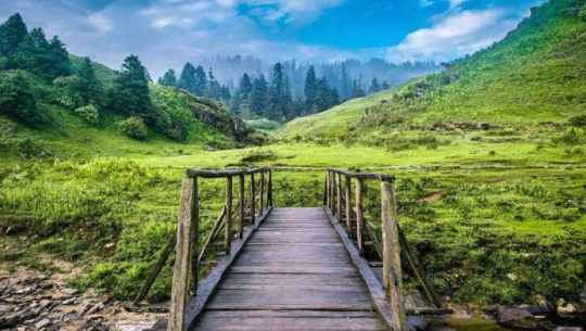 सङ्क्रमण घटेसँगै आन्तरिक पर्यटक बढे