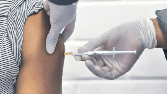 कर्णालीमा ३३ प्रतिशतलाई कोरोना खोपको पूर्ण मात्रा