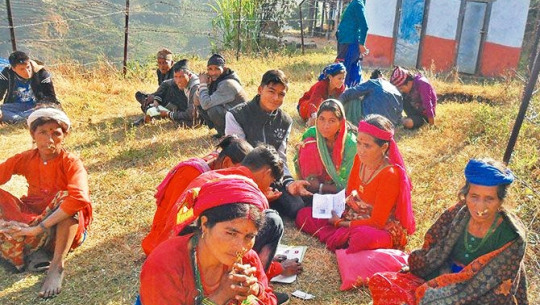 लालपुर्जा विहीन अछामवासीलाई लालपुर्जा दिने काम अन्तिम चरणमा