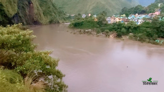 लास्कु खोलाले महाकाली नदी थुनियो, दार्चुला सदरमुकाममा थप क्षतिको जोखिम 