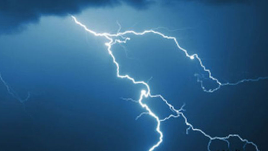 बझाङमा चट्याङ लागेर चार जना घाइते