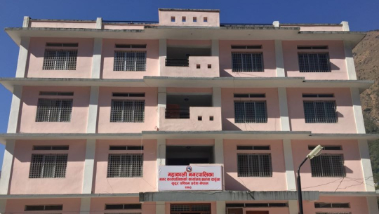 दार्चुलाको महाकाली नगरपालिकाले बालविकास शिक्षकको बढेको तलब माघबाट दिने