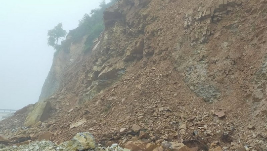 महाकाली राजमार्ग पुनः अवरुद्ध