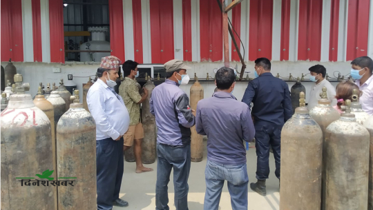 धनगढीका अक्सिजन ग्यास उद्योग र पलान्टमा समस्या, सुधारको छैन योजना