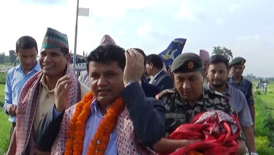 धनगढी विमानस्थलको स्तरोन्नती छिटो हुन्छः पर्यटन मन्त्री अधिकारी (भिडियो सहित)