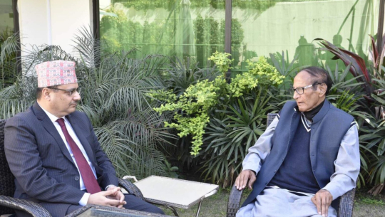 नेपाली राजदूत पाकिस्तानी पूर्वप्रधानमन्त्रीको घरमा