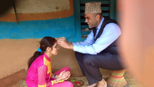 नेपालीले झैँ दशैँ मनाउने पर्यटक