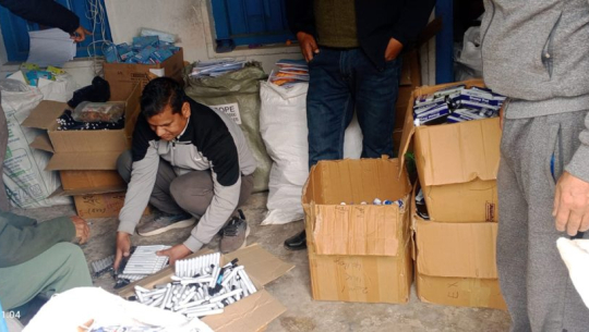 बैतडीमा निर्वाचनका लागि मतपत्र आइपुगे