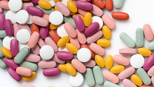 स्थानीय तहले औषधी खरिदको लागि टेन्डर खोल्नै बाँकी