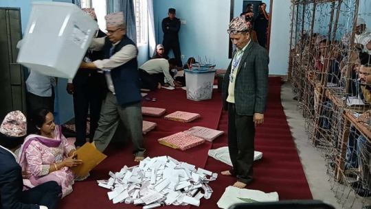 बझाङमा एमालेका भण्डारी ५९३ मतले अगाडी