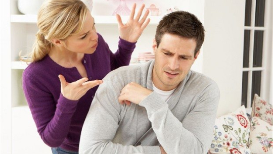 श्रीमतीको कमाइमा निर्भर हुनुपर्दा अत्याधिक दुखी हुछन् पुरुष!