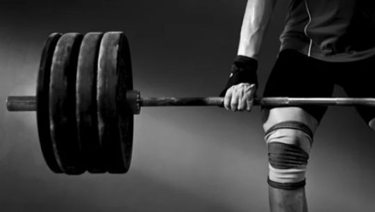 विश्व भारोत्तोलनमा कञ्चनपुरका विकासले बनाए तीन राष्ट्रिय कीर्तिमान