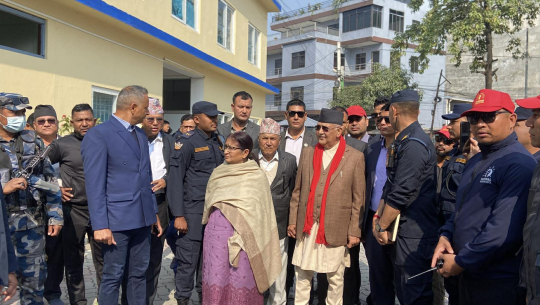 अध्यक्ष ओलीद्वारा जेनजी आन्दोलनमा क्षतिग्रस्त संरचनाको निरीक्षण