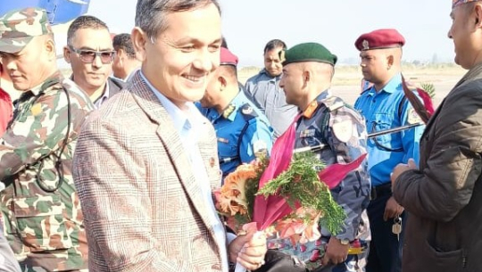 गृहमन्त्री अर्याल धनगढीमा