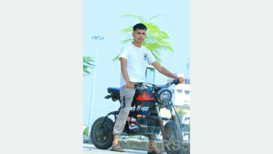 विद्यार्थी जोशीले बनाए विद्युतीय मोटरसाइकल