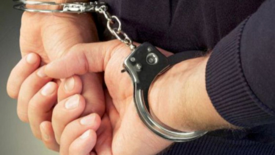 Baitadi youth arrested with drugs in Kanchanpur