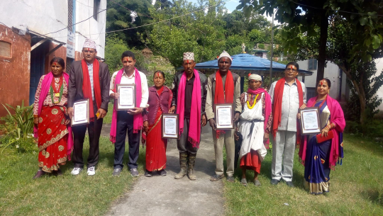 बझाङमा छोरीलाई मात्र सन्तानको रुपमा स्विकार्ने दम्पतीलाई सम्मान