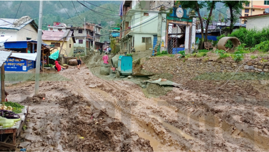 अस्तव्यस्त बाजुरा सदरमुकाम मार्तडी