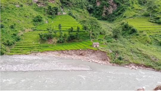 बुढिगंगा नदीको कटानले बाजुरा र अछाममा खेतीयोग्य जमिन मासिदैँ, दर्जनौ बस्ती जोखिममा
