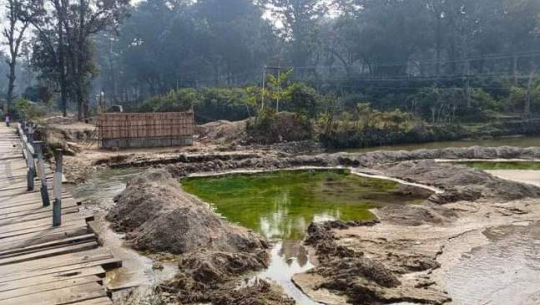 कैलालीमा पुल निर्माणको सम्झौता सकियो, ठेक्का तोड्न अलमल