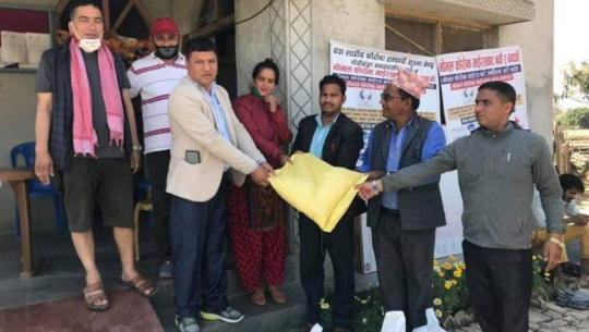 सुदूरपश्चिममा राहत वितरणको नाममा ‘लकडाउन’ को उल्लंघन