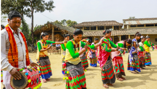 कोरोनाले कैलाली र कञ्चनपुरका थारुहरुको दशैँ पनि खल्लो