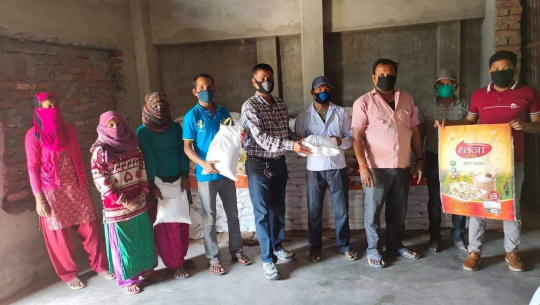 कैलालीको भजनी नगरपालिकालाई खाद्यान्न सहयोग