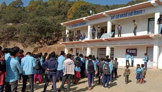 आन्दोलित विद्यार्थी, फोटो : निराकरण खबर 