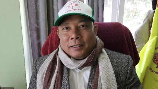 रेशम चौधरीको उम्मेदवारी खारेजी विरुद्धको रिटमा फाइल पेस गर्न आदेश