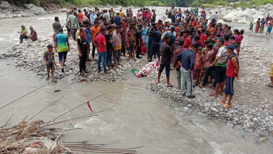 अछामको कैलाश खोलामा एक युवती मृत फेला