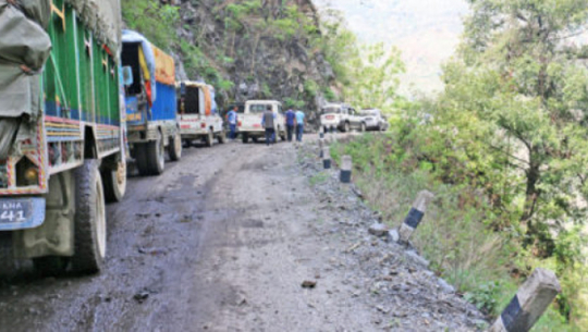 दार्चुलाको गोकुलेश्वर सडक खण्डमा आवातजावत सुरु
