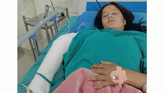 Journalist Sakuntala Saund Injured in Collision with Bolero Jeep in Attariya